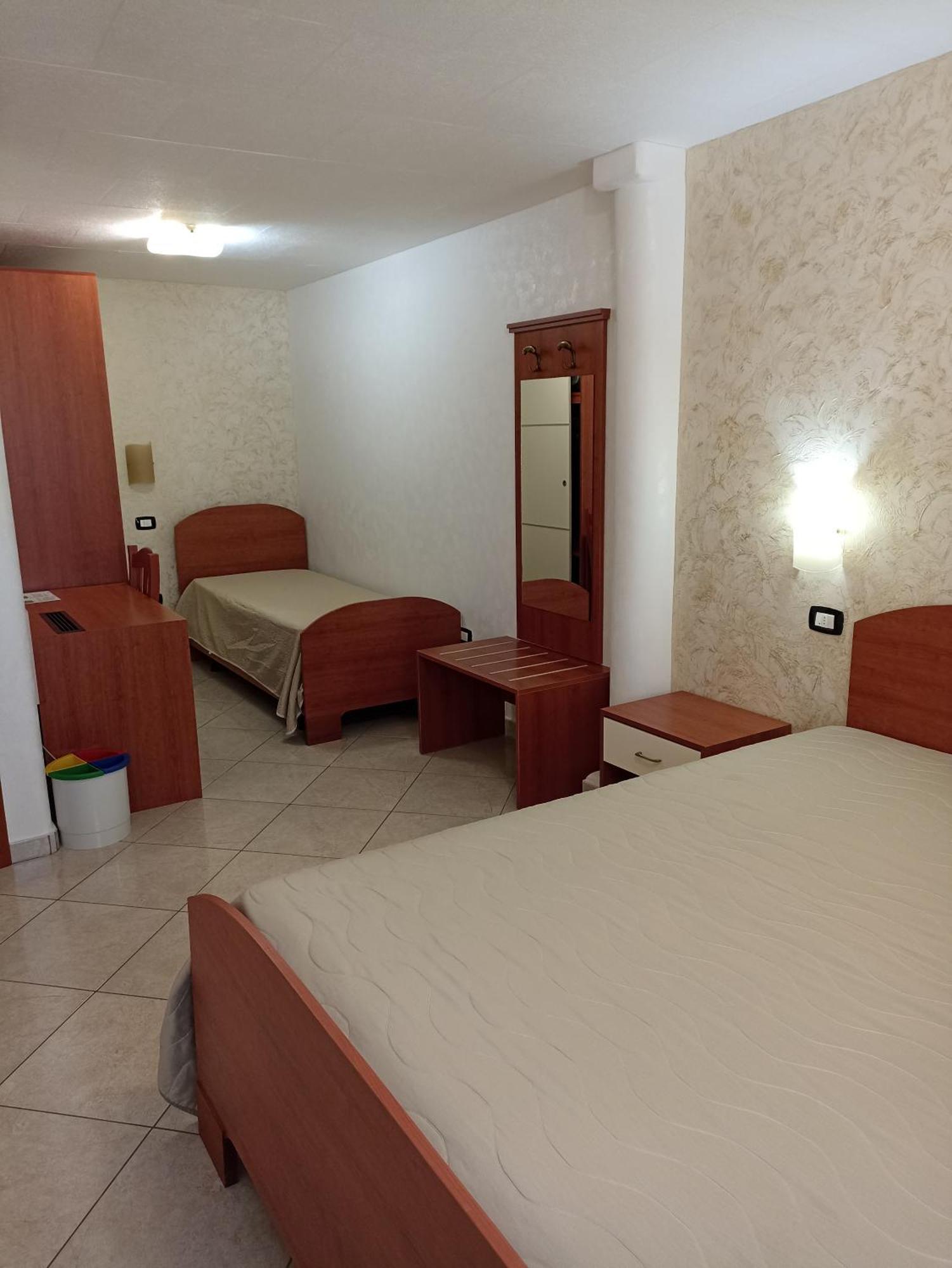 Camere Porto Cesareo Cameră foto